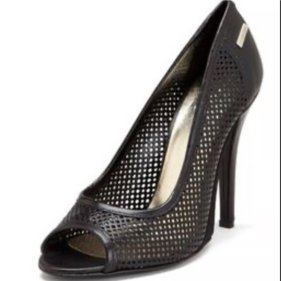 Gianfranco Ferre perforated open peep toe heel 4.5" black Sz. 39 pumps leather - Picture 1 of 17